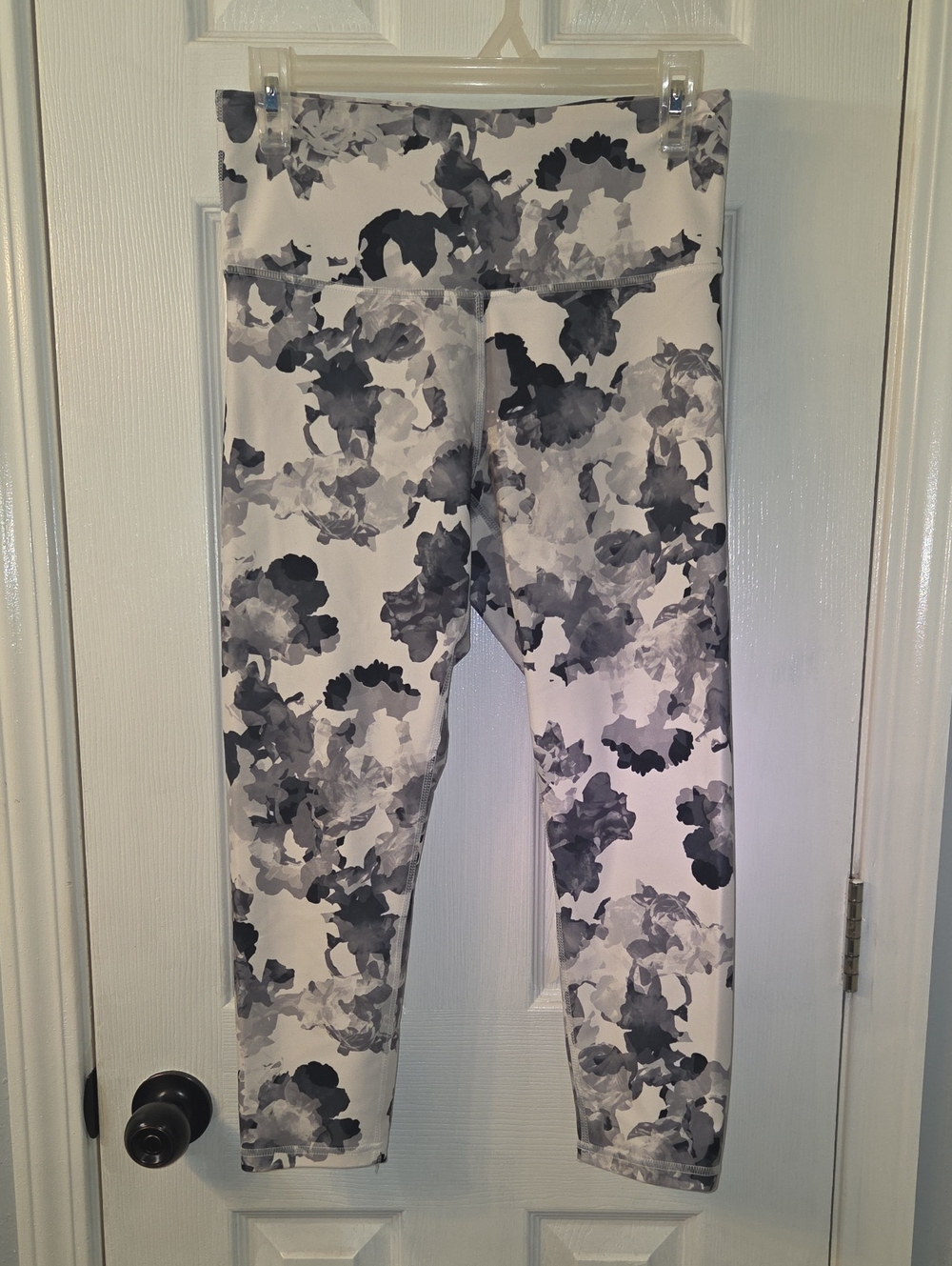 Balance Collection Black & White Floral Capri Leggings